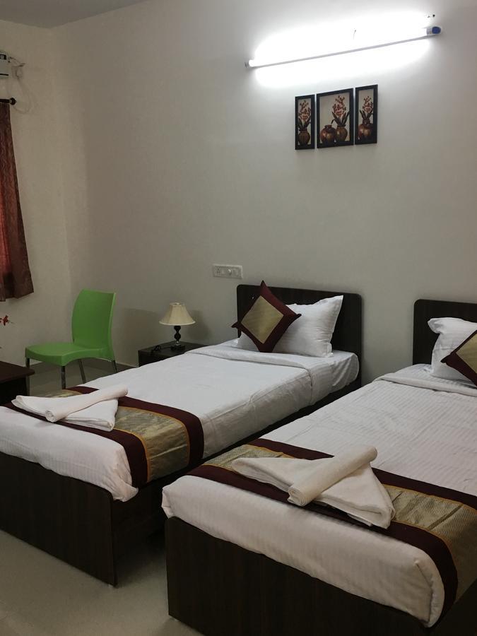 Sun Shine Hotel Chennai Exterior foto