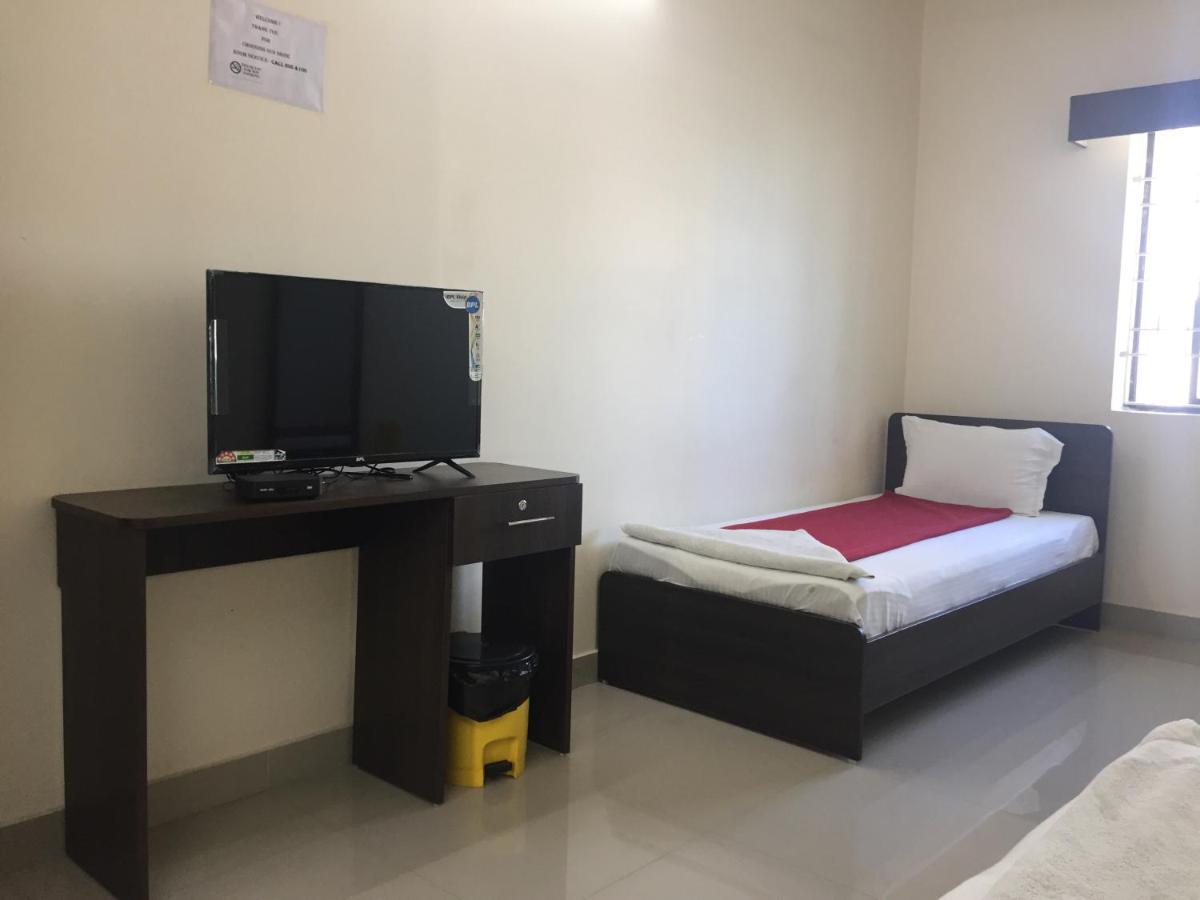 Sun Shine Hotel Chennai Exterior foto
